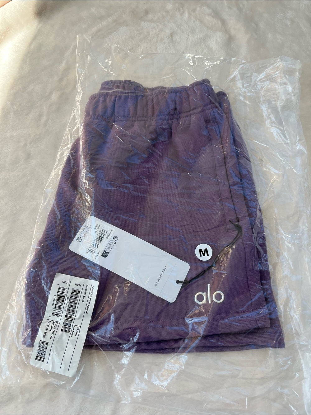 ALO Yoga accolade Shorts - Women's
